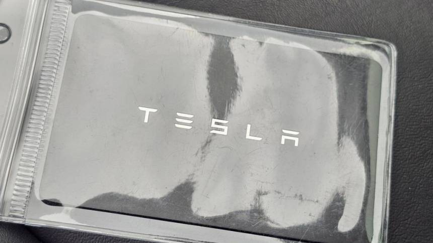 2018 Tesla Model 3 5YJ3E1EB5JF144774