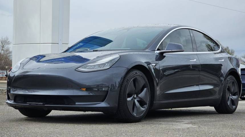 2018 Tesla Model 3 5YJ3E1EB5JF144774