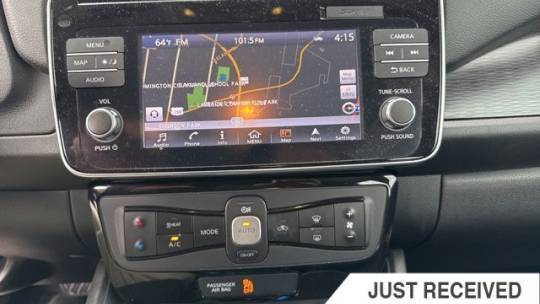2018 Nissan LEAF - Images - 4