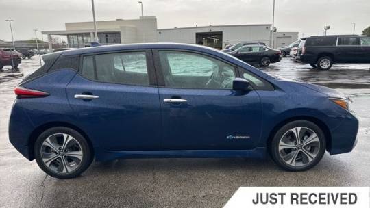 2018 Nissan LEAF - Images - 11