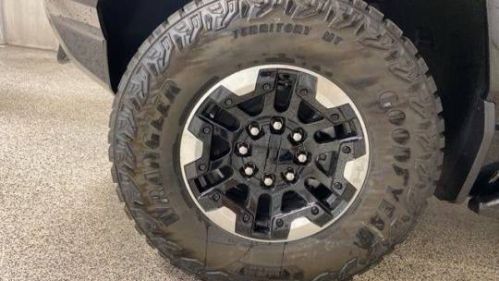 2024 GMC HUMMER EV SUV 1GKB0NDE4RU108823