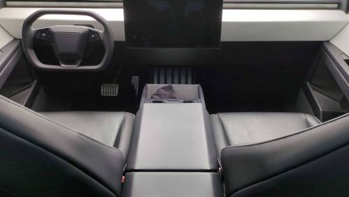 2024 Tesla Cybertruck - Images - 16