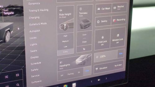 2024 Tesla Cybertruck - Images - 26