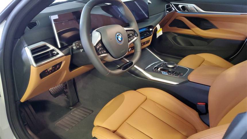 2025 BMW i4 WBY23HD01SFU85479
