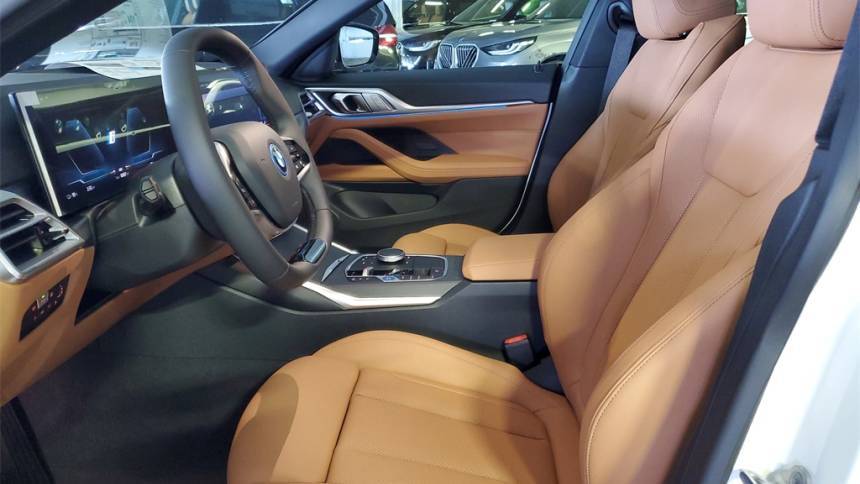 2025 BMW i4 WBY23HD01SFU85479