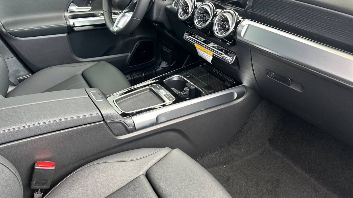 2025 Mercedes EQB W1N9M0CB1SN130148