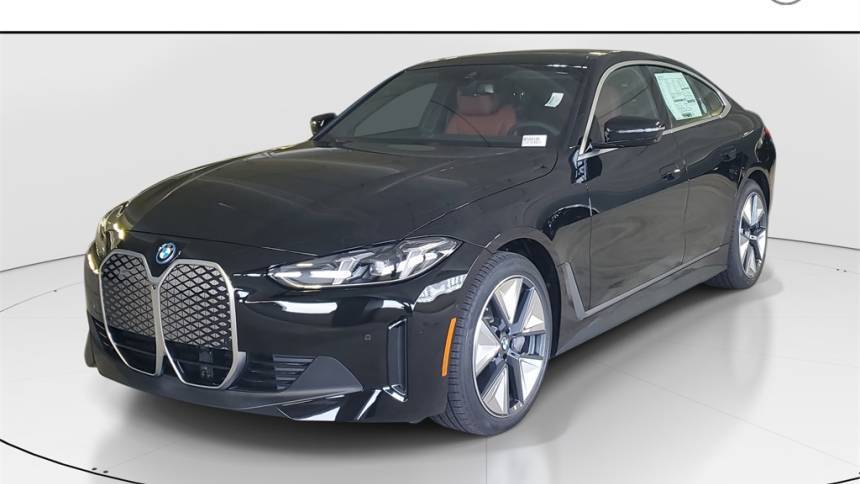 2025 BMW i4 WBY23HD05SFU84156