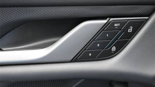 2025 Porsche Taycan WP0AA2Y17SSA08908