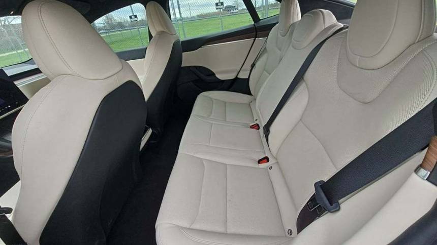 2022 Tesla Model S 5YJSA1E50NF470599