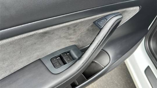 2021 Tesla Model 3 5YJ3E1EC1MF935977