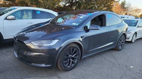 2024 Tesla Model X 7SAXCDE52RF452289