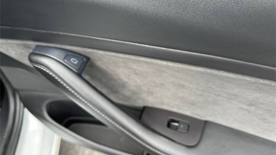 2021 Tesla Model 3 5YJ3E1EC1MF935977
