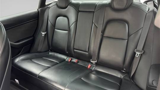 2021 Tesla Model 3 5YJ3E1EC1MF935977