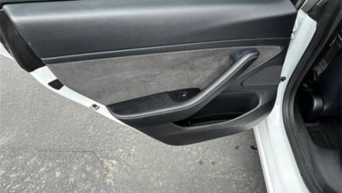 2021 Tesla Model 3 5YJ3E1EC1MF935977