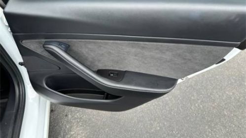2021 Tesla Model 3 5YJ3E1EC1MF935977