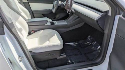 2021 Tesla Model Y 5YJYGDEE2MF161998