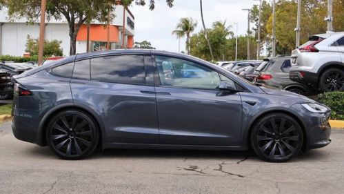 2022 Tesla Model X 7SAXCBE52NF334144