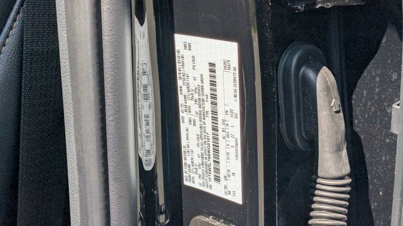 2025 Ford F-150 Lightning 1FT6W5L79SWG01017
