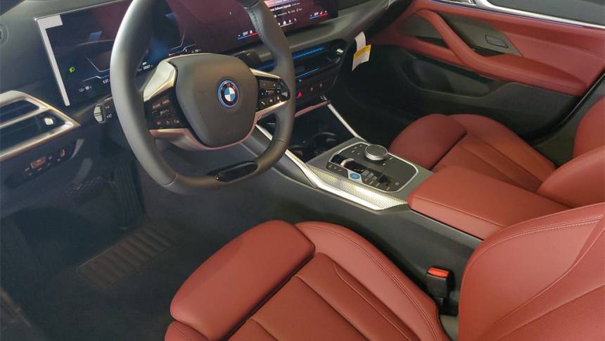 2025 BMW i4 WBY23HD08SFU81946