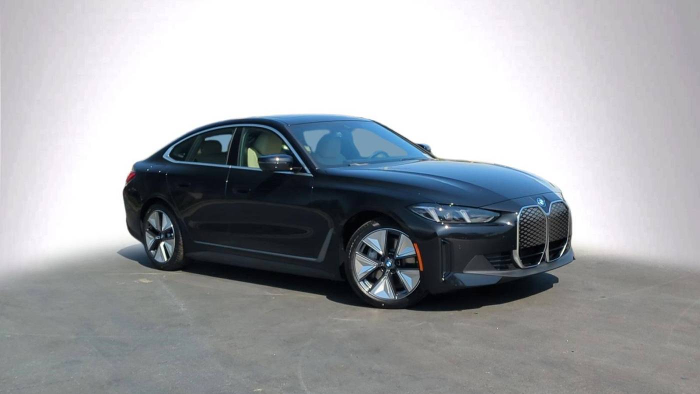 2025 BMW i4 WBY23HD03SFU89923