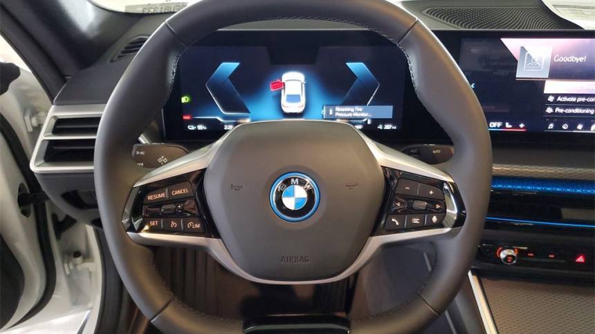 2025 BMW i4 WBY23HD08SFU81333