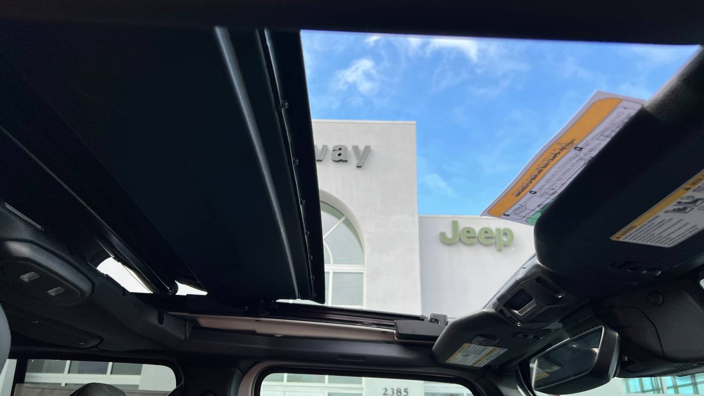 2024 Jeep Wrangler 1C4RJXU61RW210998