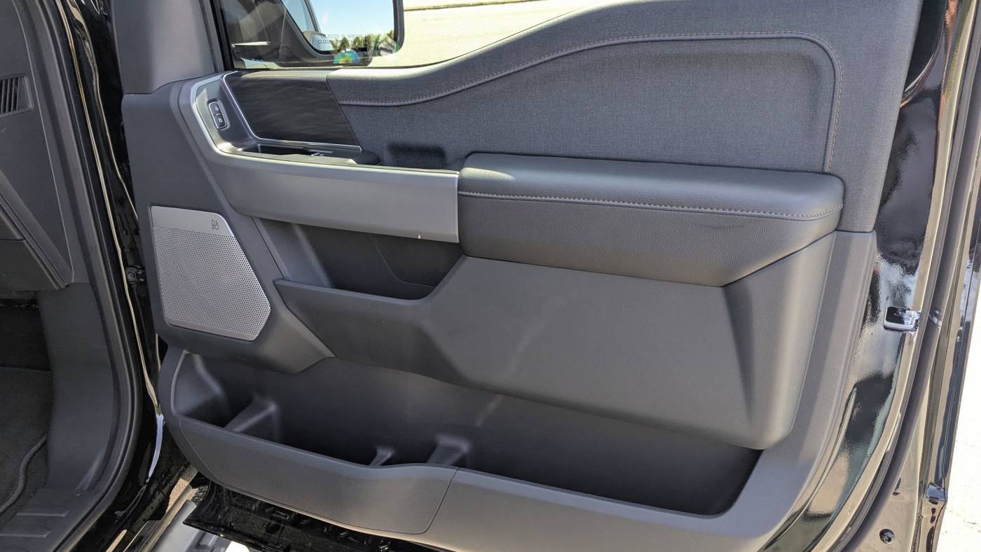 2025 Ford F-150 Lightning 1FT6W5L79SWG01017