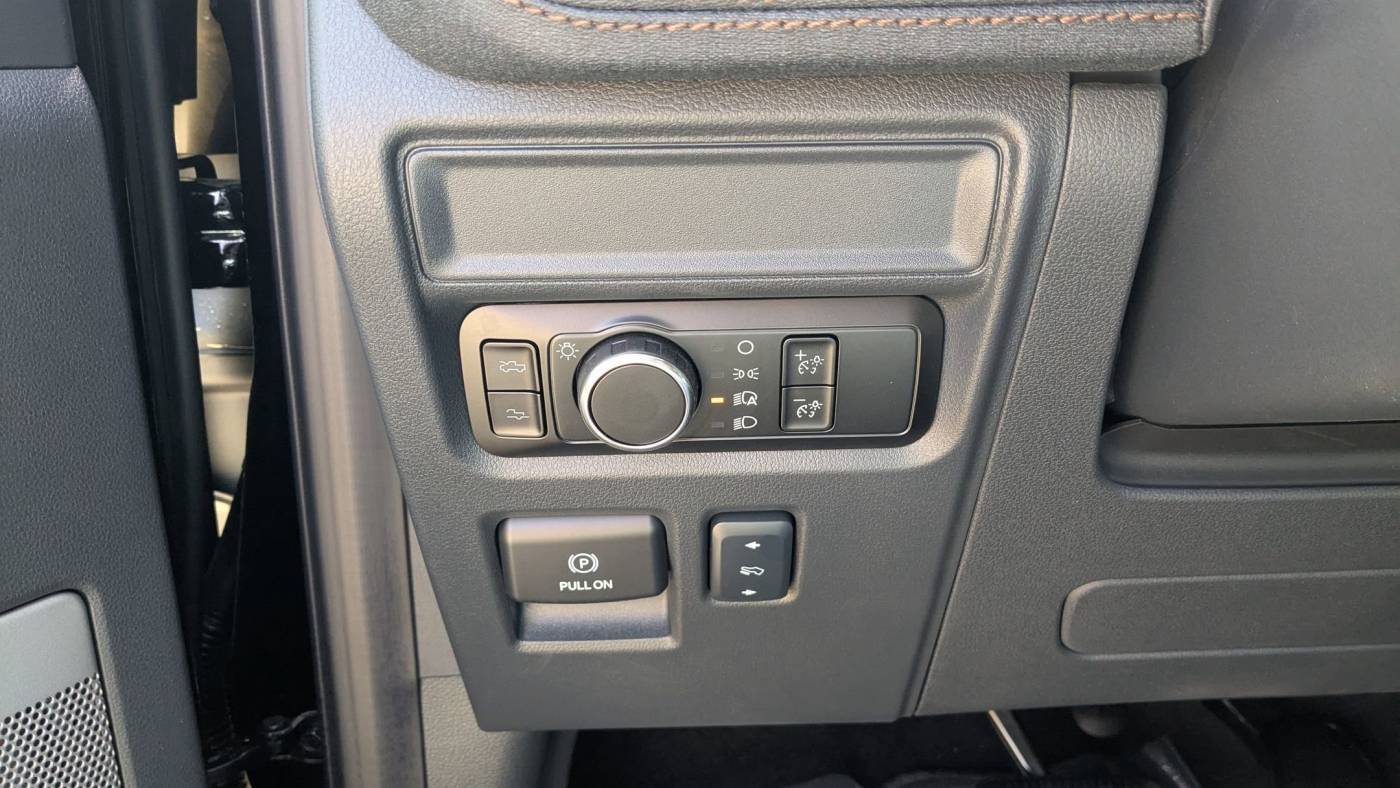 2025 Ford F-150 Lightning 1FT6W5L79SWG01017