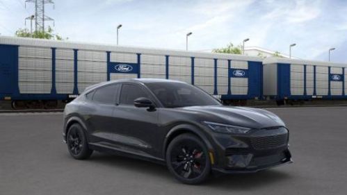 2025 Ford Mustang Mach E 3FMTK4SXXSMA08143