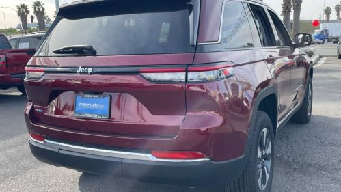 2024 Jeep Grand Cherokee 1C4RJYB66RC681393
