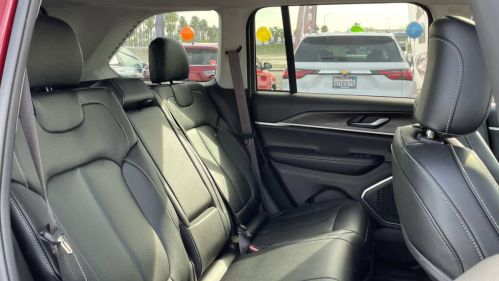 2024 Jeep Grand Cherokee 1C4RJYB66RC681393