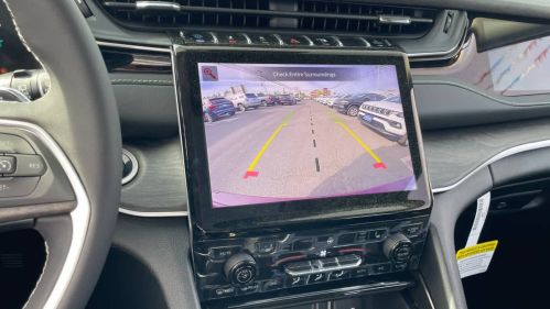 2024 Jeep Grand Cherokee 1C4RJYB66RC681393