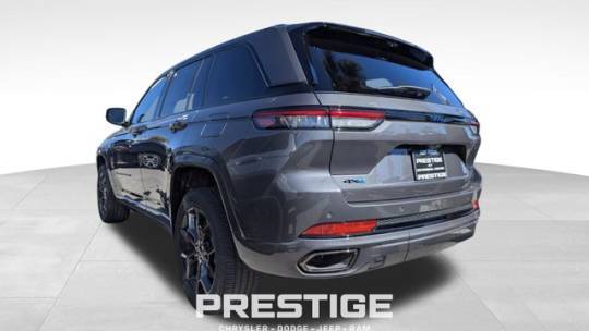 2025 Jeep Grand Cherokee 1C4RJYB60S8660600