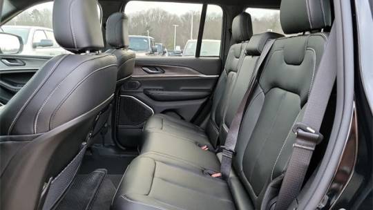 2024 Jeep Grand Cherokee 1C4RJYB60RC106187