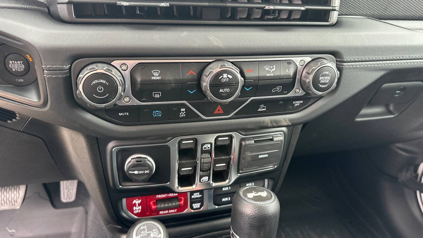 2024 Jeep Wrangler 1C4RJXR68RW206231