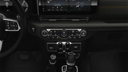2025 Jeep Wrangler 1C4RJXP6XSW565038