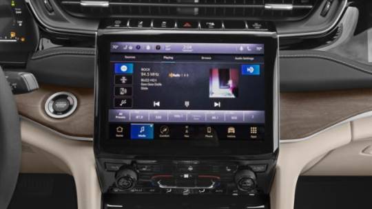 2025 Jeep Grand Cherokee 1C4RJYB63S8697737