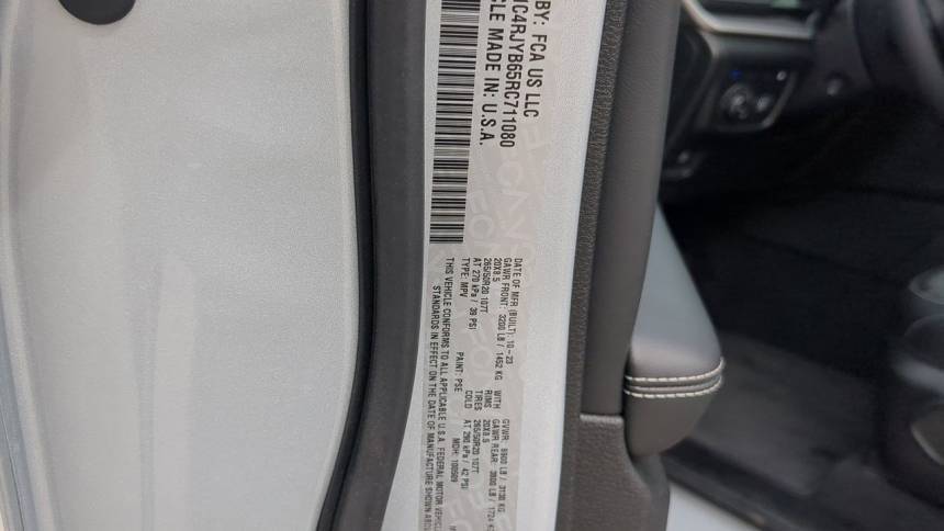 2024 Jeep Grand Cherokee 1C4RJYB65RC711080