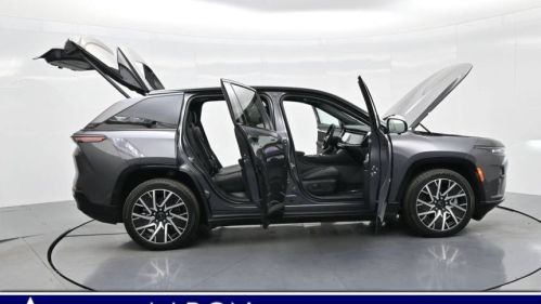 2025 Jeep Grand Cherokee 1C4RJYB65S8690692