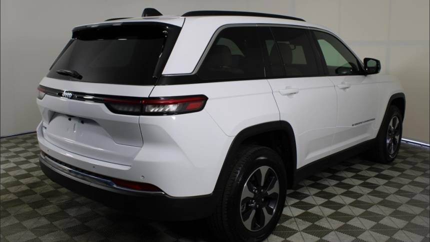 2024 Jeep Grand Cherokee 1C4RJYB6XRC129850