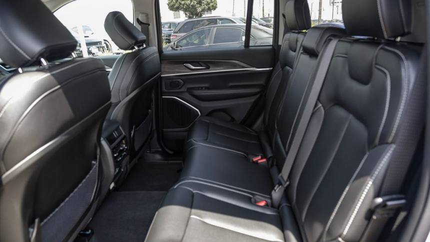 2024 Jeep Grand Cherokee 1C4RJYB69RC711468