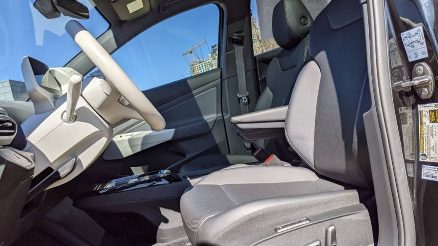 2021 Volkswagen ID.4 WVGDMPE24MP020110