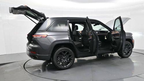 2025 Jeep Grand Cherokee 1C4RJYE65S8680062