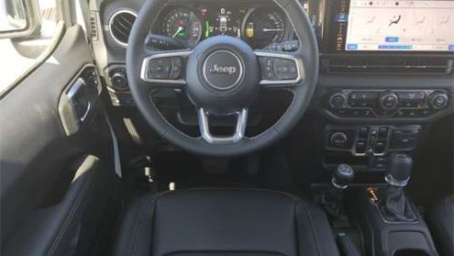 2025 Jeep Wrangler 1C4RJXP6XSW557442