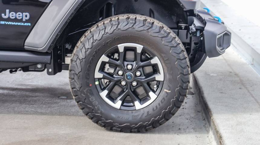 2025 Jeep Wrangler 1C4RJXR64SW523588