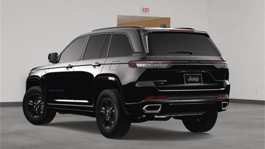 2025 Jeep Grand Cherokee 1C4RJYB63S8678430