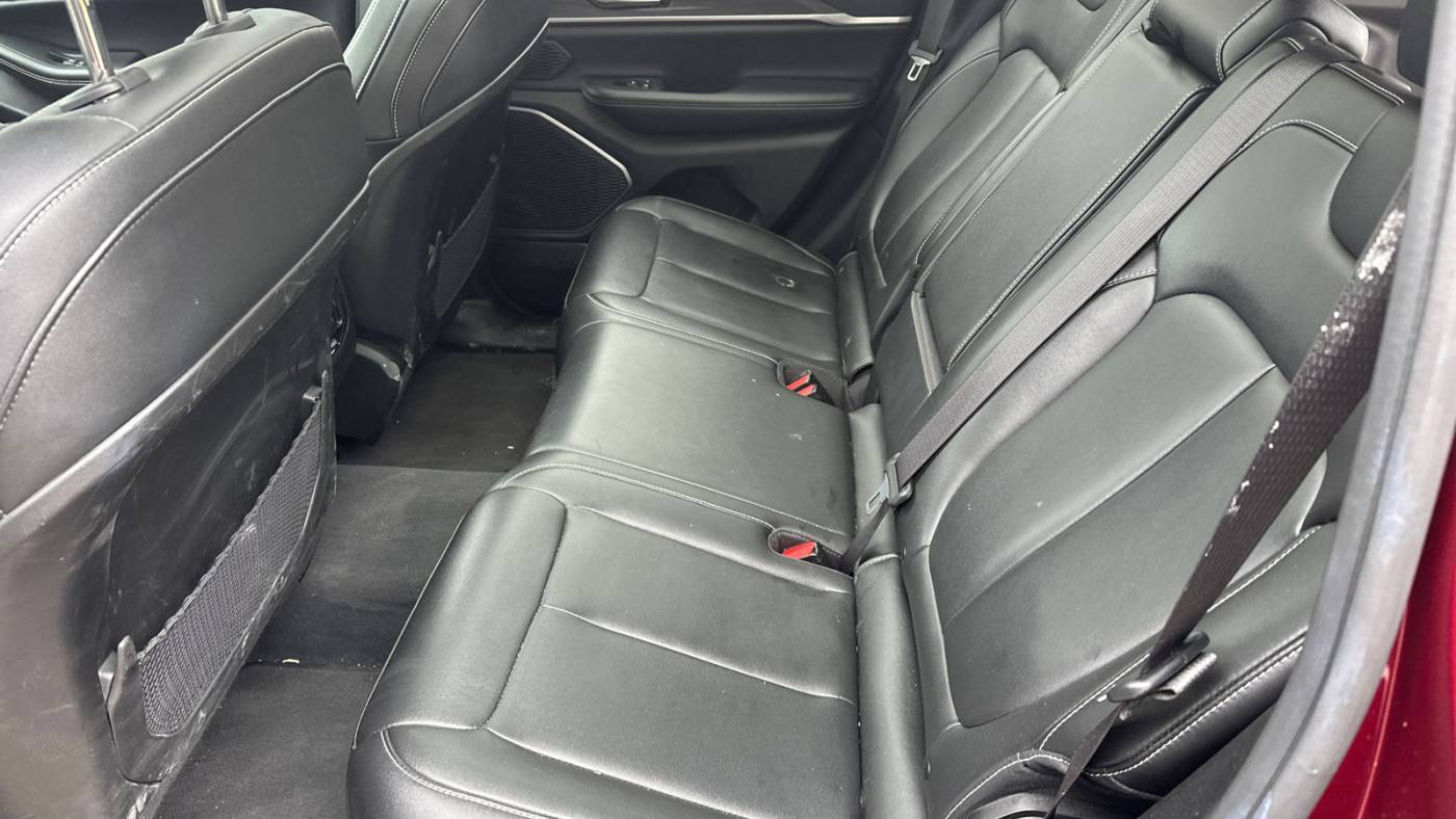 2023 Jeep Grand Cherokee 1C4RJYB68PC624190