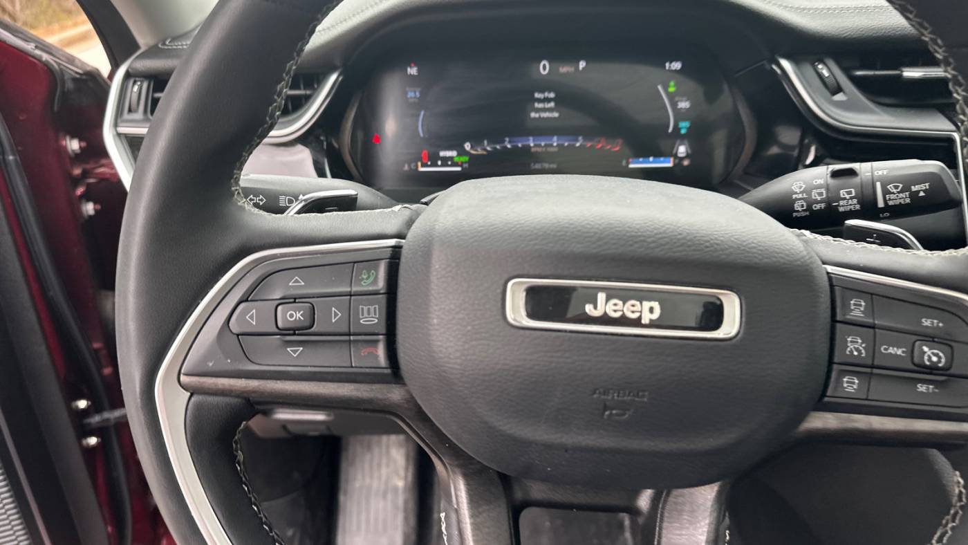 2023 Jeep Grand Cherokee 1C4RJYB68PC624190