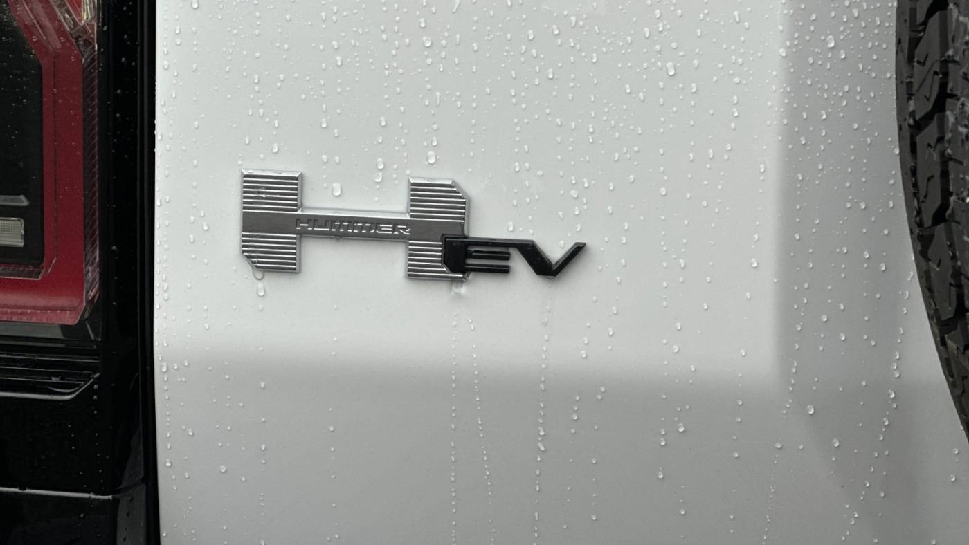 2025 GMC HUMMER EV SUV 1GKB0NDE5SU109002