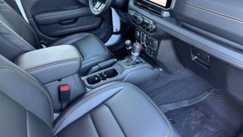 2025 Jeep Wrangler 1C4RJXP65SW537924